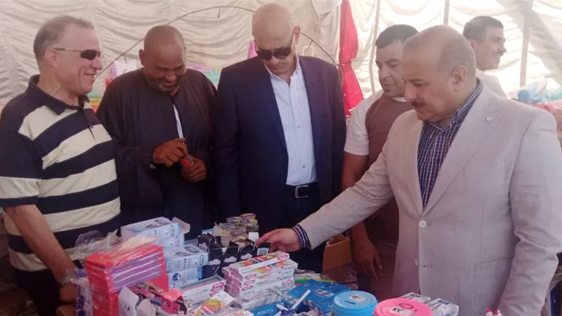 محافظ الغربية: معارض «أهلاً مدارس» تغطي جميع المراكز لتخفيف الأعباء عن المواطن