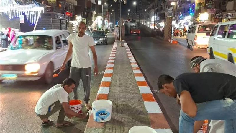 مدينة نجع حمادي تطلق أول مبادرة تحت عنوان  بإدينا هنجملها|صور