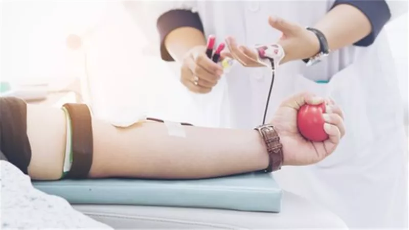حياتهم في خطر.. أزمة نقص دواء هايدروكسي يوريا تهدد مرضى الثلاسيميا بمطروح 