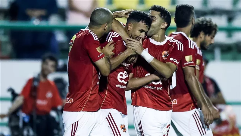 تريزيجيه ينافس عمر جابر على جائزة أفضل هدف في الدوري