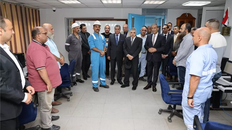 الفريق أسامة ربيع يشهد لحام قرينة 