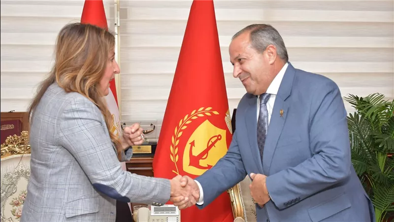 محافظ بورسعيد يستقبل سفيرة الولايات المتحدة الأمريكية بمصر لبحث سبل التعاون 