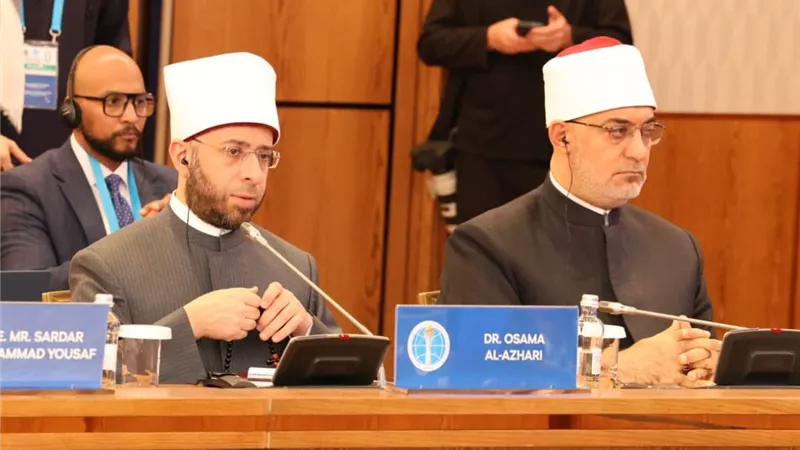 مفتي الجمهورية:التجربة المصرية بقيادة الرئيس نموذج ملهم في حماية وصون التراث  