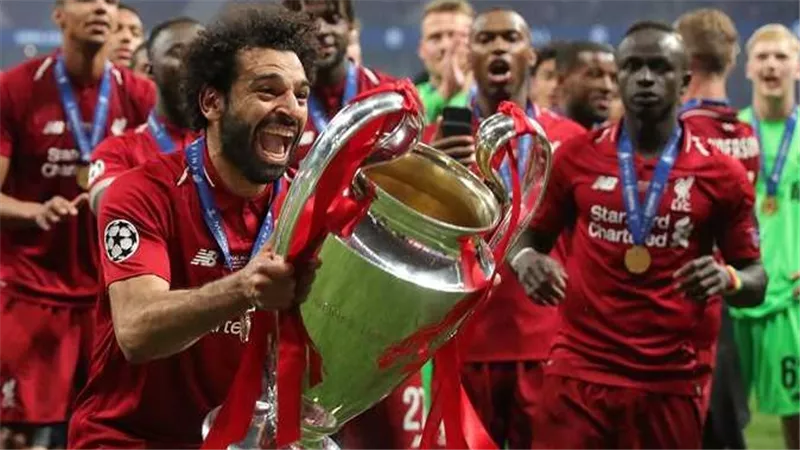 دوري الأبطال.. عمالقة أوروبا يتنافسون على المجد في البطولة الأعرق