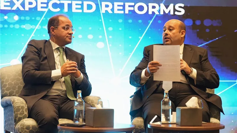 وزير المالية: أداؤنا المالي والاقتصادي يتحسن.. وملتزمون بالحفاظ على هذا المسار