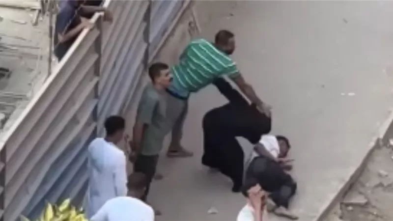 الأمن يحقق فى تعدى أشخاص على آخر و زوجته بالشارع بالهرم