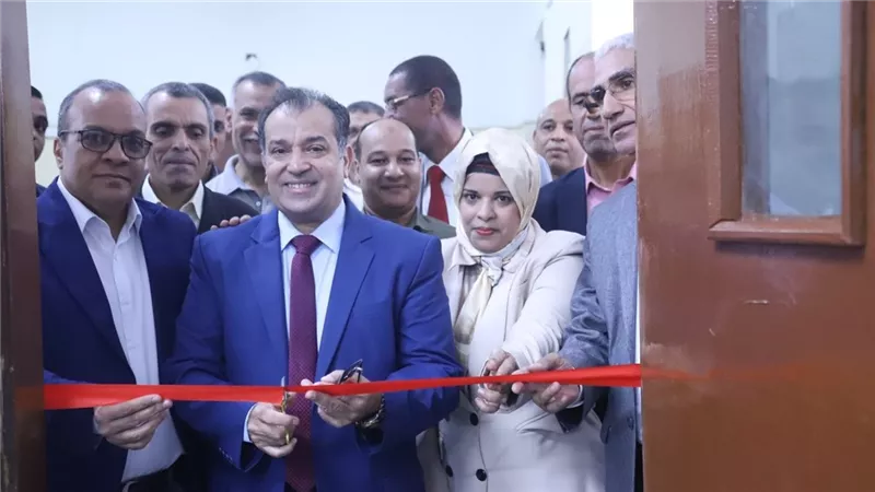 رئيس جامعة جنوب الوادي يفتتح معمل اللغة التركية الرقمي التفاعلي بكلية الآداب 
