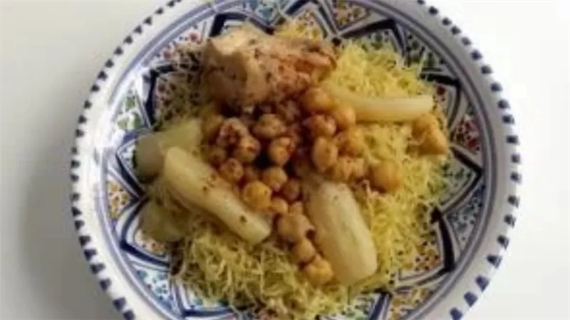 طريقة تحضير الرشتة الجزائرية التقليدية بخطوات سهلة 	