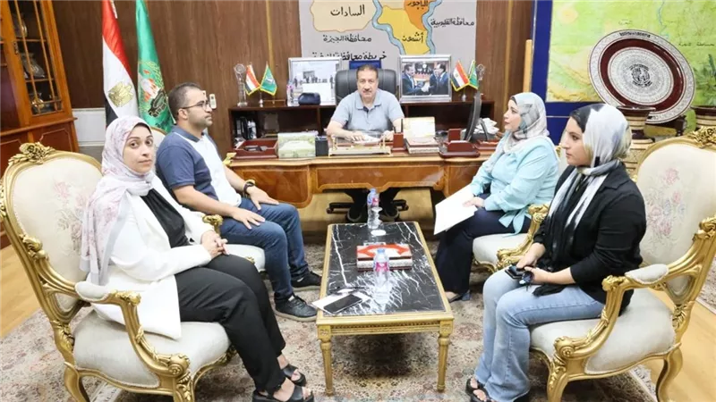 محافظ المنوفية يناقش موقف تطوير المناطق الغير مخططة ومشروعات الخطة الاستثمارية