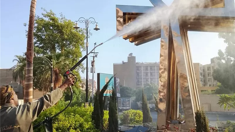 الأقصر تتزين  لاستقبال ملك وملكة إسبانيا.. أعلام وزهور وتخطيط طرق