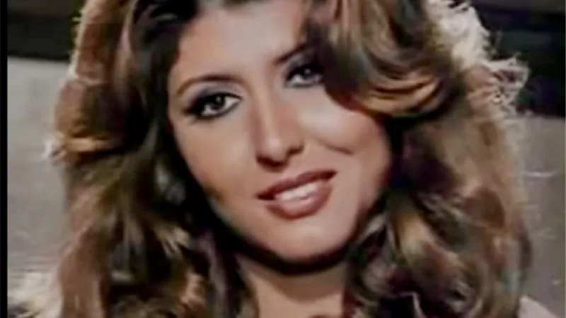  الجميلة سهير رمزي  .. أيقونة الجمال المصري الآسر للقلوب 