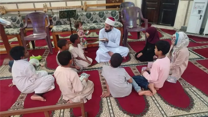 للتعليم والتوجيه والارشاد.. عقد جلسات النشاط الصيفي للطفل من مساجد السويس