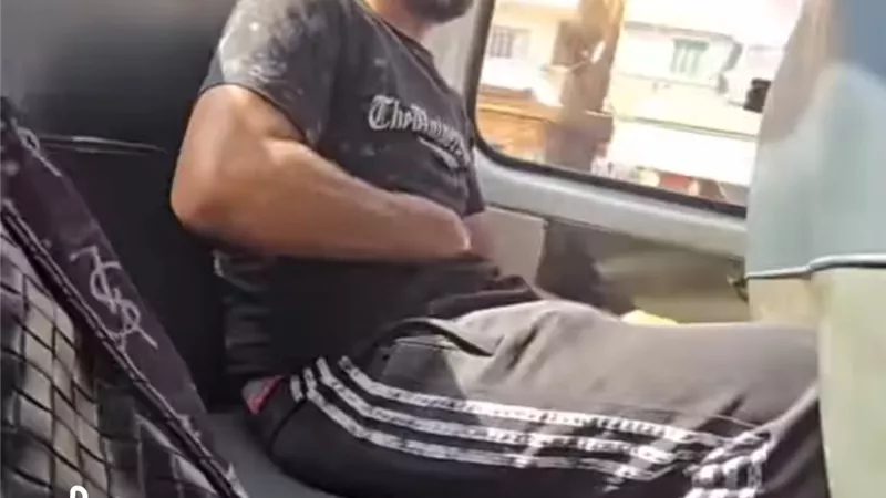 الأمن يفحص فيديو لراكب ارتكب فعل فاضح داخل ميكروباص النهضة
