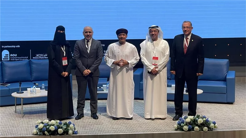 جامعة بنها الأهلية تشارك في مؤتمر الجامعات الرقمية في العالم العربي 2025