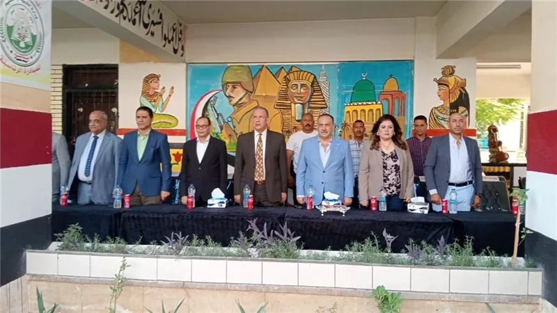 محافظ أسيوط يشهد مبادرة 