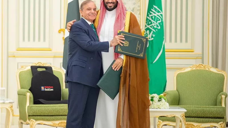 تركي آل الشيخ يشيد بتوقيع السعودية وباكستان اتفاقية دفاع استراتيجي مشترك