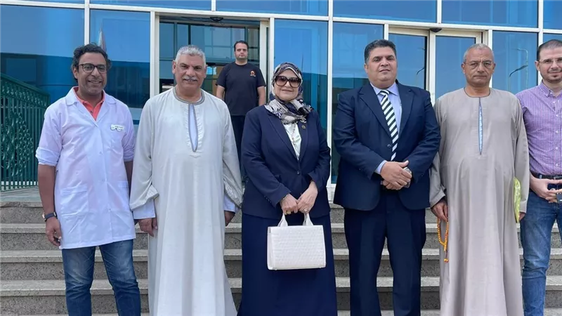 الدكتورة هناء سرور تسلّم مستشفى الباجور التخصصي بالمنوفية جهاز قسطرة القلب