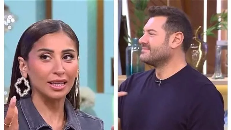 «دينا عيب إحنا في برنامج».. عمرو يوسف يمازح دينا الشربيني على الهواء|فيديو