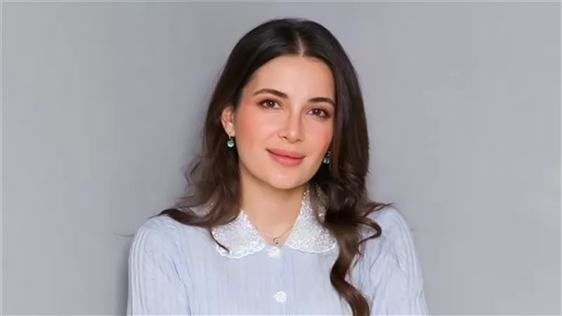 شام الذهبي ترد على منتقدي أغنية على موجة الحب: 