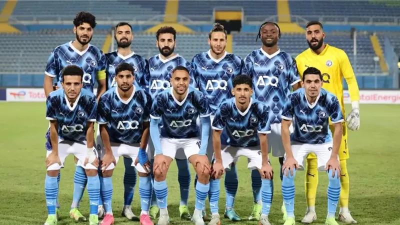 انضباط تكتيكي وتحولات سريعة.. محلل يكشف سبب تفوق بيراميدز على أهلي جدة