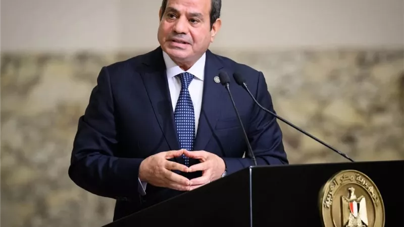 السيسي يستحق نوبل للسلام.. يوسف الحسيني: الرئيس تصدى لتجهير سكان غزة