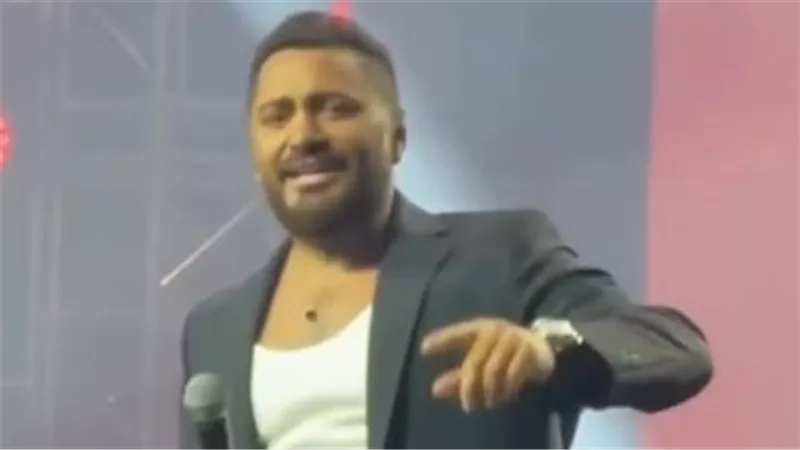 أول ظهور بعد أزمته الصحية.. تامر حسني يتألق في حفله بالبحرين| صور