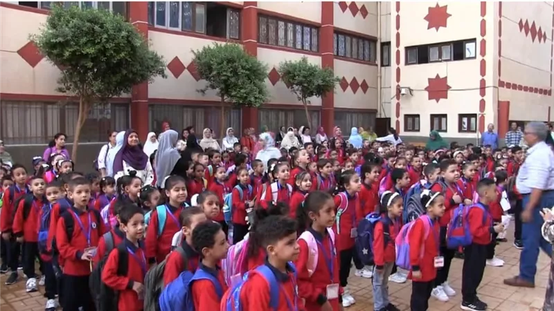 2355 مدرسة تستقبل أكثر من مليون طالب مع انطلاق العام الدراسي الجديد بسوهاج 