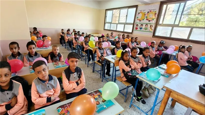 مجمع الدخيلة الجديدة يبدأ العام الدراسي الجديد بحفل استقبال للطلاب 