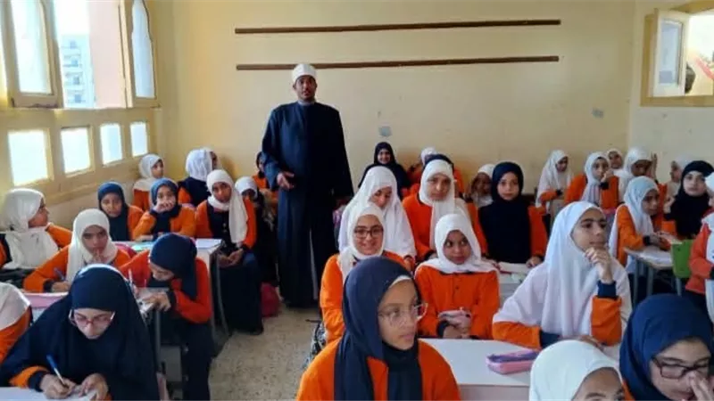 انطلاق العام الدراسي الجديد بمنطقة السويس الأزهرية لجميع المراحل الدراسية