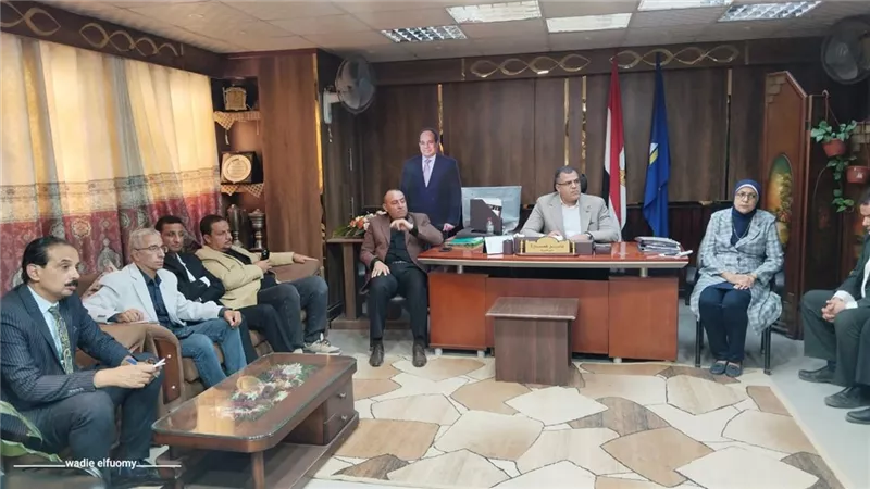 تعليم دمياط تناقش بدء العام الدراسي الجديد في كافة المدراس