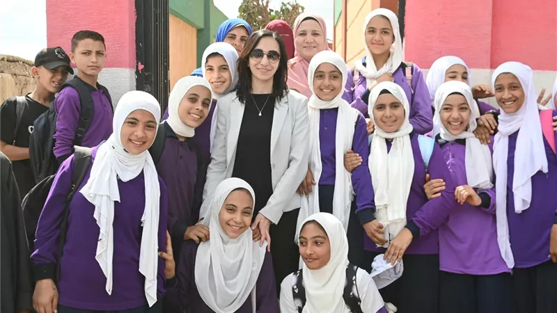  محافظ البحيرة تتفقد مدرسة الشهيد شعبان عبد المنعم خالد الإبتدائية 