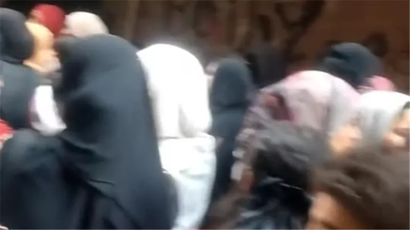 تعليم القليوبية تفحص واقعة ببع الزى المدرسي بمدرسة احمد شوقي بشبرا الخيمة 