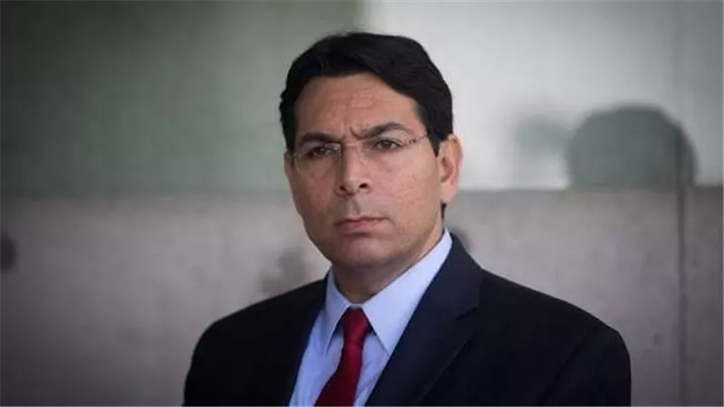 أول تعليق من إسرائيل على مؤتمر حل الدولتين.. عرض مسرحي هزلي