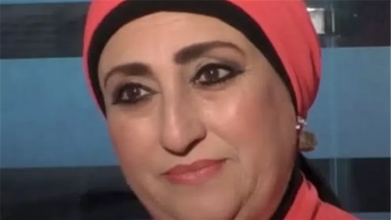 بمناسبة اليوم العالمي للغة الإشارة.. تعرف على أشهر مترجمة بالتليفزيون المصري
