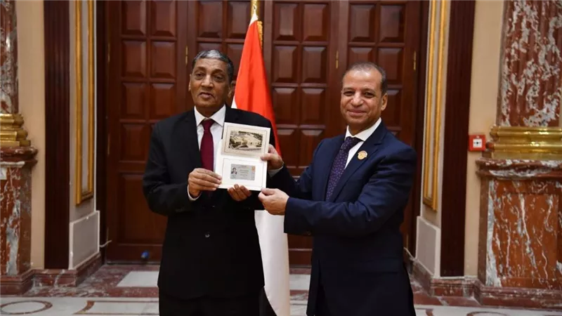 عبد الفتاح دنقل : 30 سنة نائب وأولوياتي القضاء على البطالة 