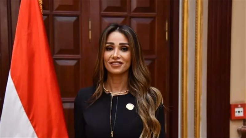 نائبة: تصريحات الرئيس في ذكرى العاشر من رمضان رسالة اصطفاف وطني خلف الدولة