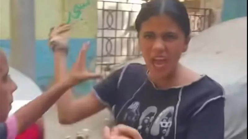 «من الشبحنة للسجن».. القصة الكاملة لصاحبة فيديو أنا 