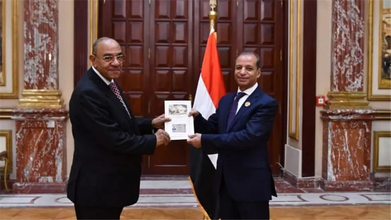 النائب عادل ناصر عقب استخراج كارنيه العضوية: دعم خطط التنمية على رأس أولوياتي 