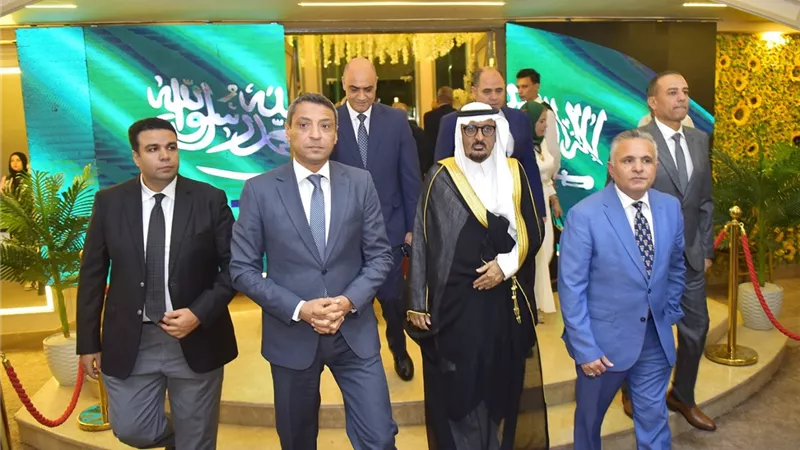 محافظ السويس يشارك في احتفال القنصلية  السعودية بمناسبة العيد الوطني