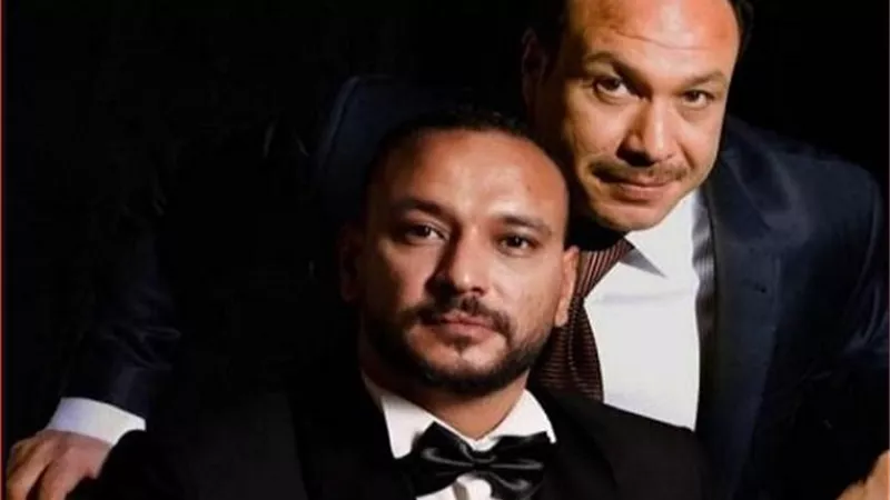 الفنان أحمد خالد صالح يعبر عن مشاعره بعد فقدان والديه