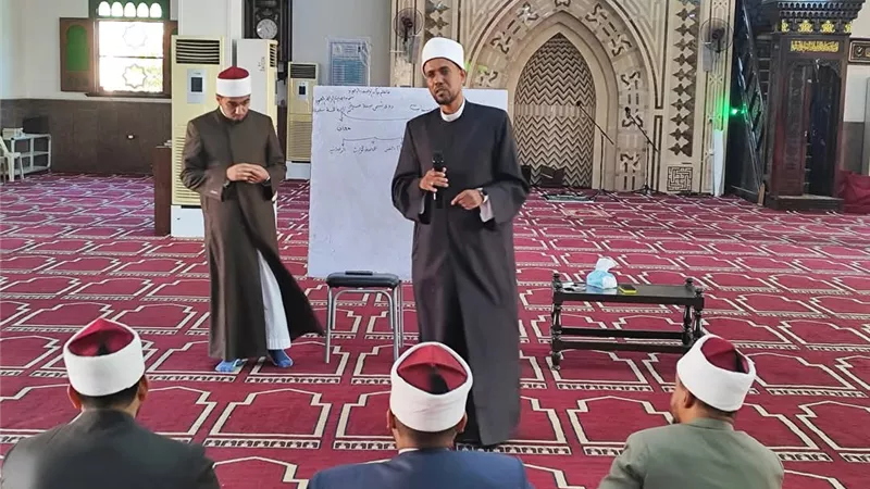 استمرار الدورة التدريبية لإعداد جيل متميز من الأئمة بمديرية أوقاف السويس