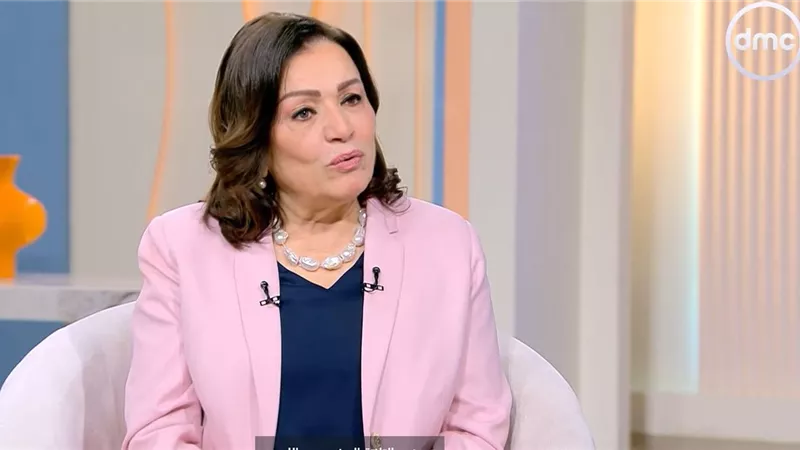  منى ذو الفقار تستعيد ذكريات طفولتها الدافئة ومسيرة عائلتها الفنية المميزة 