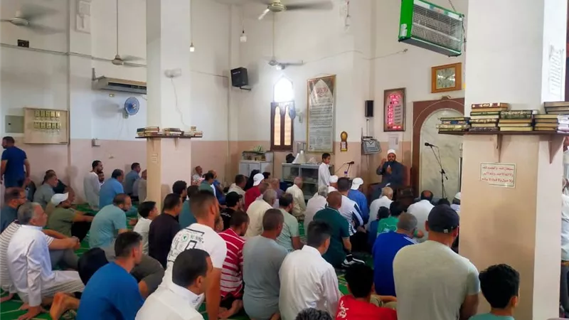 خيركم من تعلم القرآن وعلمه.. نشاط مقرأة الجمهور بمساجد محافظة السويس