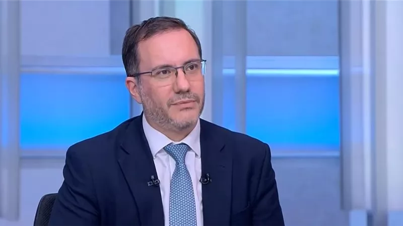 السفير البريطاني: علاقاتنا مع مصر راسخة.. وإزالة الحواجز لن تهز قوتها