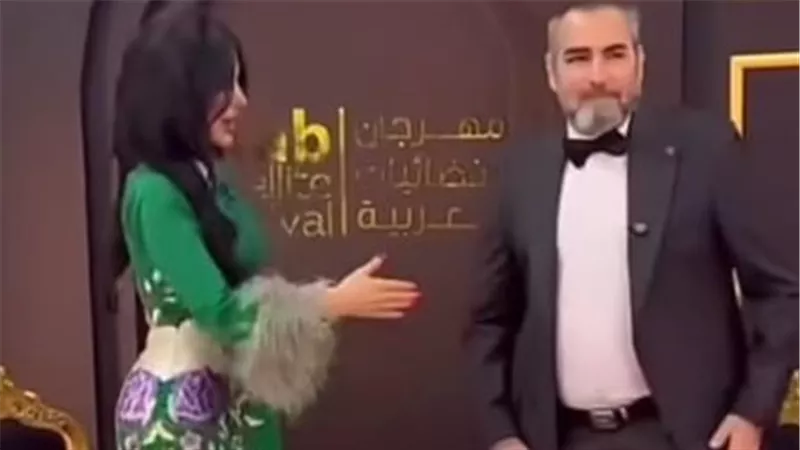 بعد واقعة حليمة بولند .. متى تنتهى أزمات أحمد عبد العزيز؟