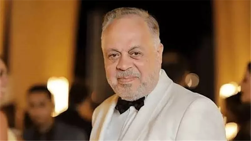أنور عبد المغيث لـ أشرف زكي: كلنا أمل أن تعدل عن قرار ترك منصبك