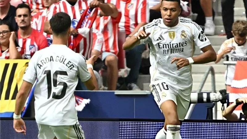 الليجا.. هدف ملغي وتعادل إيجابي في الشوط الأول من ديربي مدريد