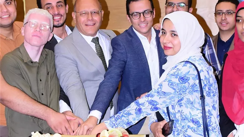 جامعة سوهاج تحتفل بتكريم 211 معيدًا جديدًا من أوائل الخريجين |صور 