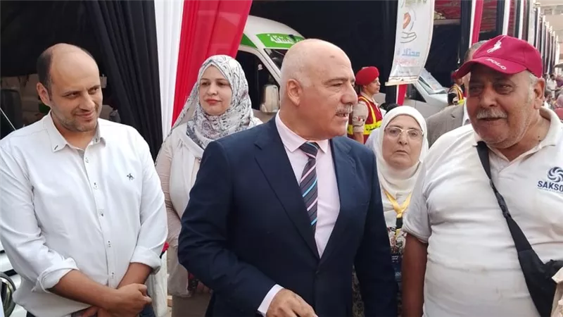 وكيل وزارة الصحة بالقليوبية يتفقد أعمال القافلة الطبية المجانية بطوخ 