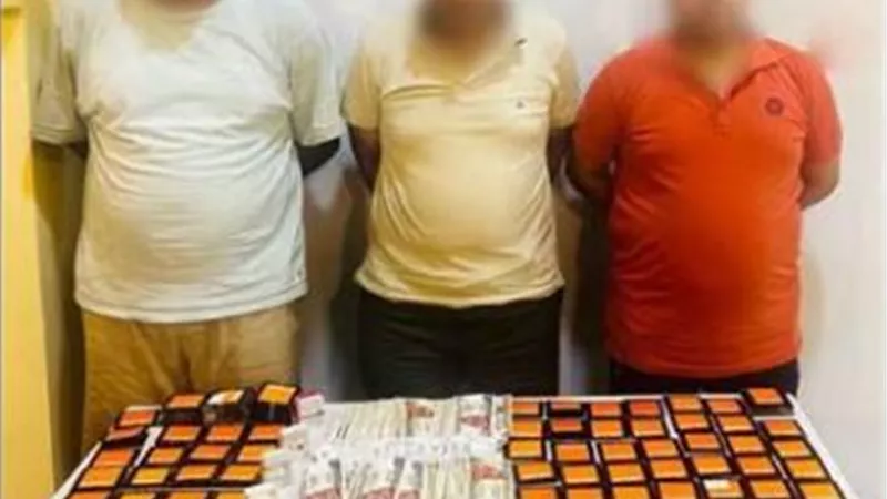 بيانات مزورة..القبص على تاجر يبيع خطوط هواتف مفعلة بأسماء أشخاص آخرين بالموسكي